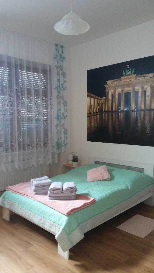 3 * Берлин